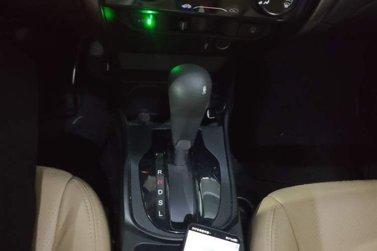 Used Honda City 2018 1.5L CVT Dynamic Edition Gear Lever