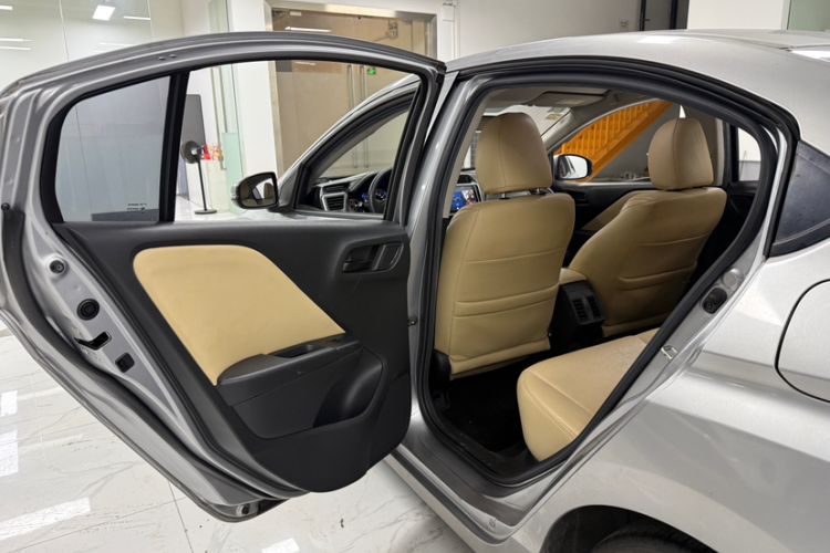 Used Honda City 2018 1.5L CVT Dynamic Edition Interior 1