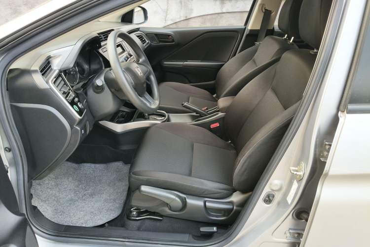 Used Honda City 2018 1.5L CVT Dynamic Pro Edition Left Front Seat