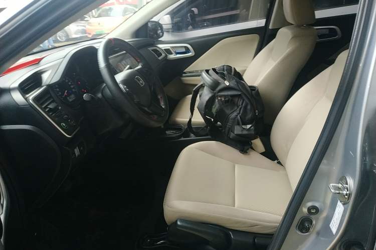 Used Honda City 2018 1.5L CVT Comfort Version Left Front Seat
