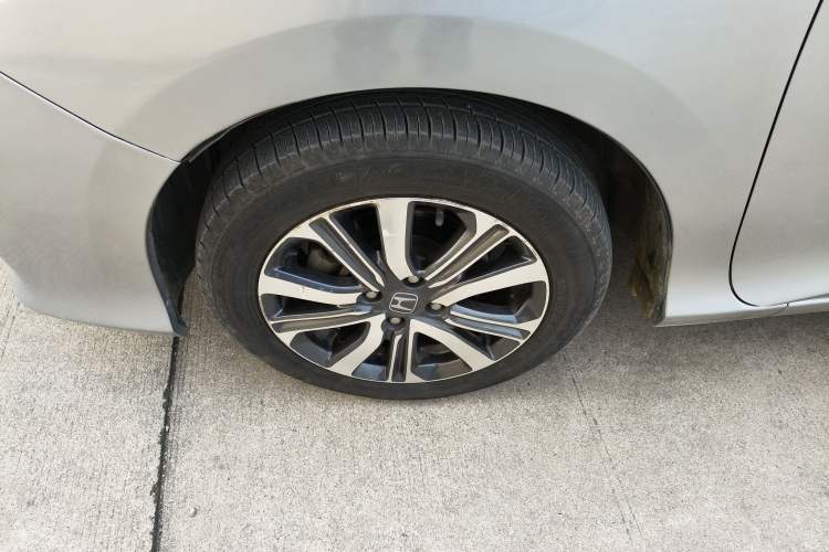 Used Honda City 2018 1.5L CVT Dynamic Pro Edition Left Front Wheel Hub