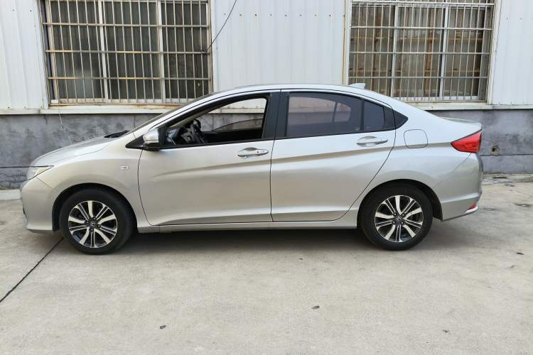 Used Honda City 2018 1.5L CVT Dynamic Pro Edition Left Side