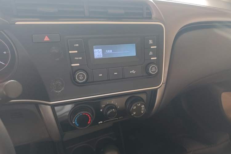 Used Honda City 2018 1.5L CVT Comfort Version Audio And AC Panel