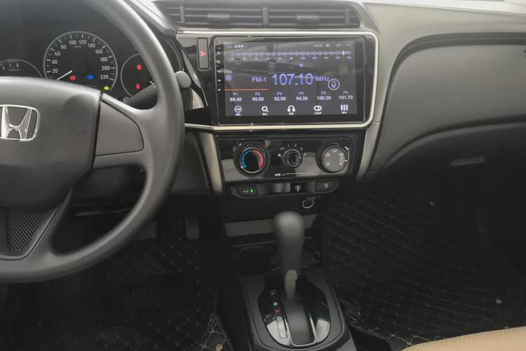 Used Honda City 2018 1.5L CVT Comfort Version Audio And AC Panel