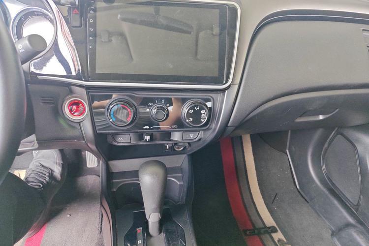 Used Honda City 2018 1.5L CVT Dynamic Edition Audio And AC Panel