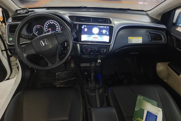 Used Honda City 2018 1.5L CVT Comfort Version Center Console