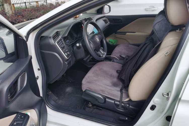 Used Honda City 2018 1.5L CVT Comfort Version Driver Seat