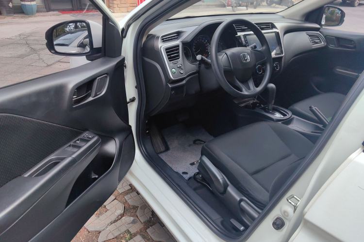 Used Honda City 2018 1.5L CVT Dynamic Edition Driver Seat