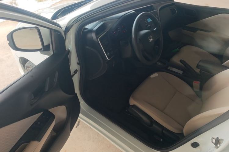 Used Honda City 2018 1.5L CVT Comfort Version Driver Seat