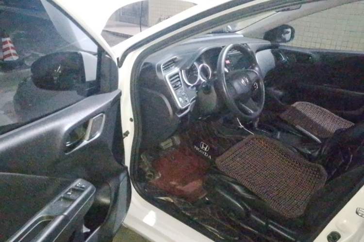 Used Honda City 2018 1.5L CVT Dynamic Edition Driver Seat