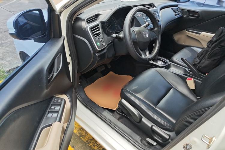 Used Honda City 2018 1.5L CVT Comfort Version Driver Seat