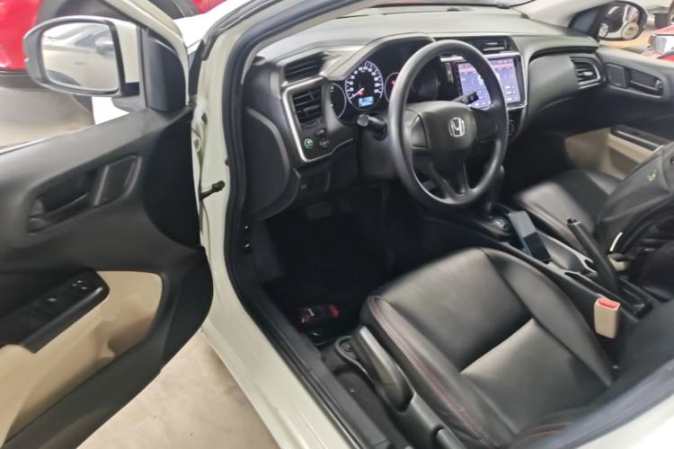 Used Honda City 2018 1.5L CVT Comfort Version Driver Seat