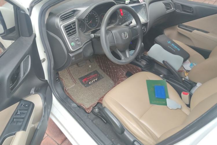 Used Honda City 2018 1.5L CVT Comfort Version Driver Seat