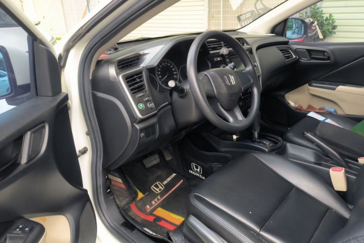 Used Honda City 2018 1.5L CVT Comfort Version Driver Seat