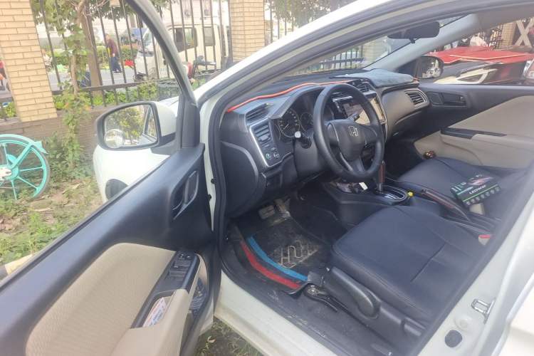 Used Honda City 2018 1.5L CVT Comfort Version Driver Seat