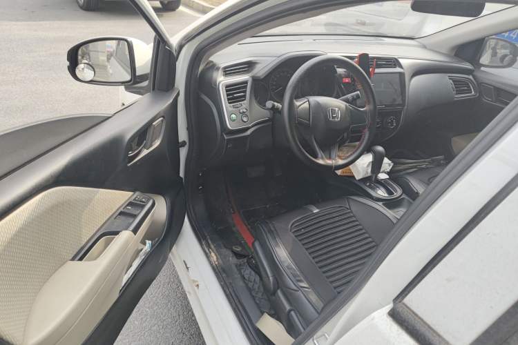 Used Honda City 2018 1.5L CVT Comfort Version Driver Seat