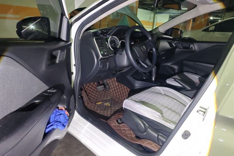 Used Honda City 2018 1.5L CVT Dynamic Edition Driver Seat