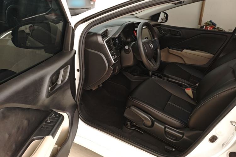Used Honda City 2018 1.5L CVT Comfort Version Driver Seat
