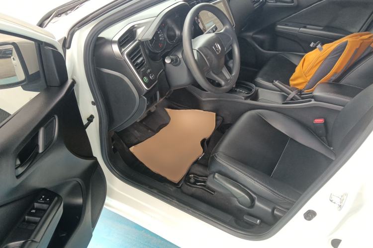 Used Honda City 2018 1.5L CVT Dynamic Edition Driver Seat
