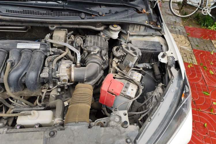 Used Honda City 2018 1.5L Manual Comfort Version Engine Bay Left