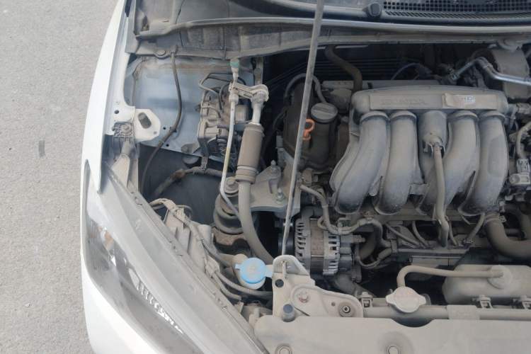 Used Honda City 2018 1.5L CVT Comfort Version Engine Bay Right