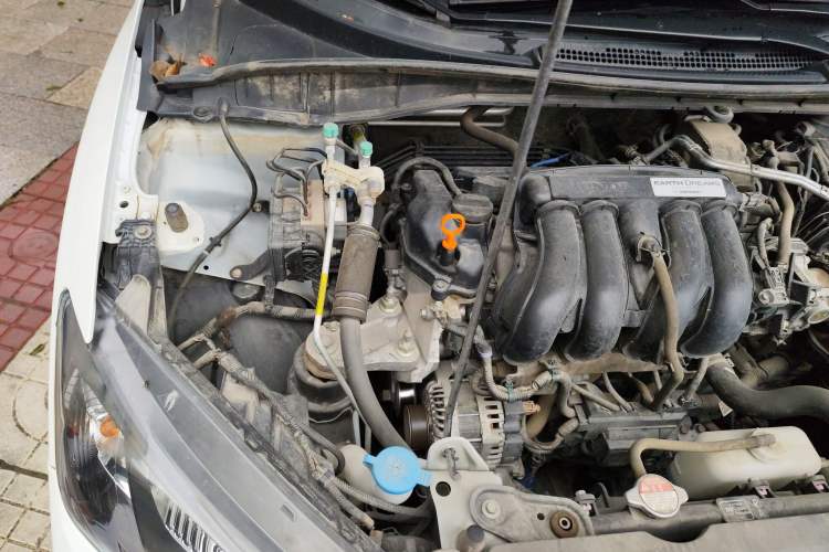 Used Honda City 2018 1.5L Manual Comfort Version Engine Bay Right