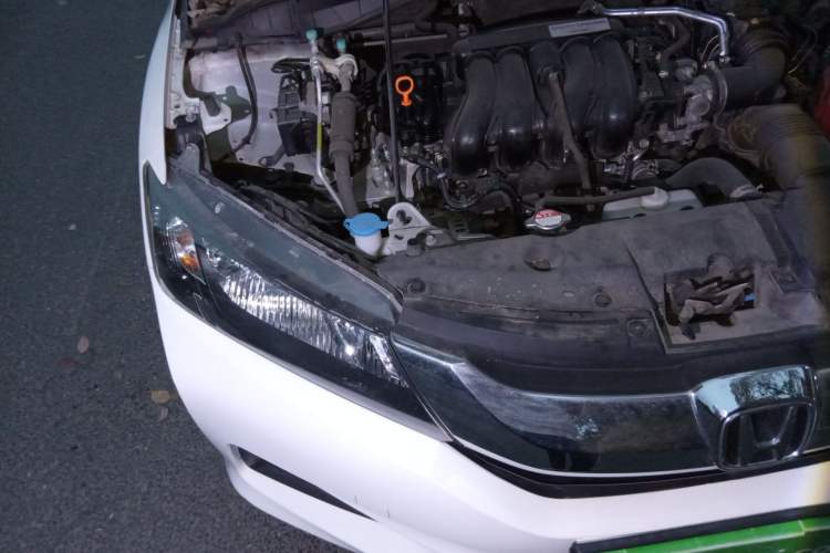 Used Honda City 2018 1.5L CVT Comfort Version Engine Bay Right