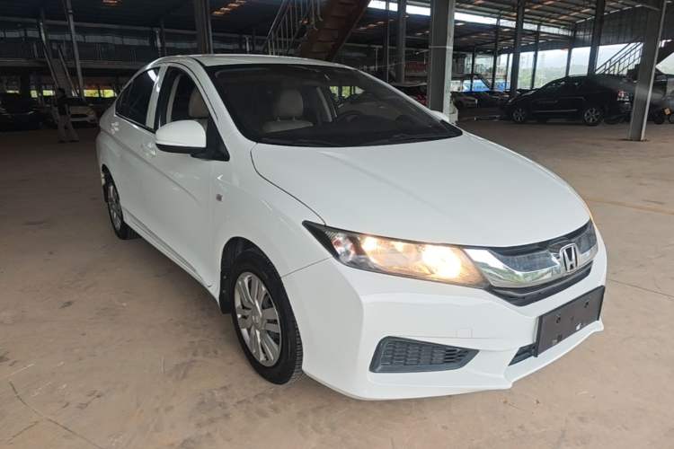 Used Honda City 2018 1.5L CVT Comfort Version Front Right 45 Deg