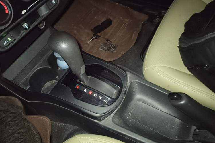 Used Honda City 2018 1.5L CVT Comfort Version Gear Lever
