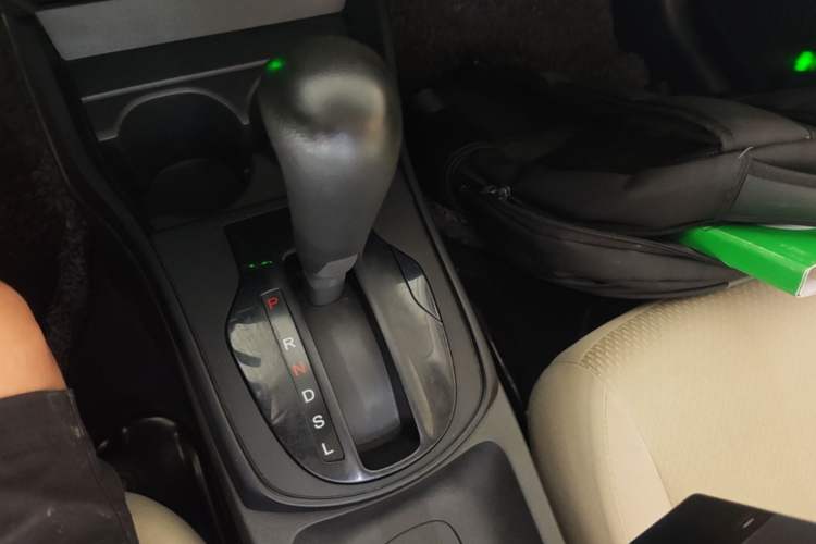 Used Honda City 2018 1.5L CVT Comfort Version Gear Lever