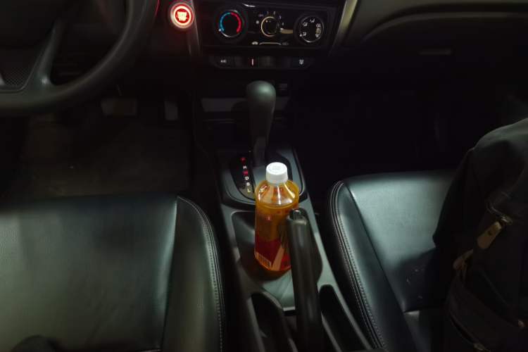 Used Honda City 2018 1.5L CVT Dynamic Edition Gear Lever