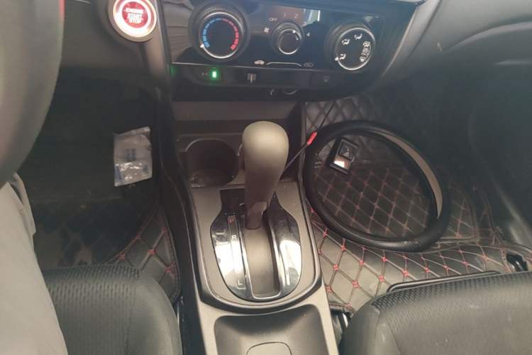 Used Honda City 2018 1.5L CVT Dynamic Edition Gear Lever