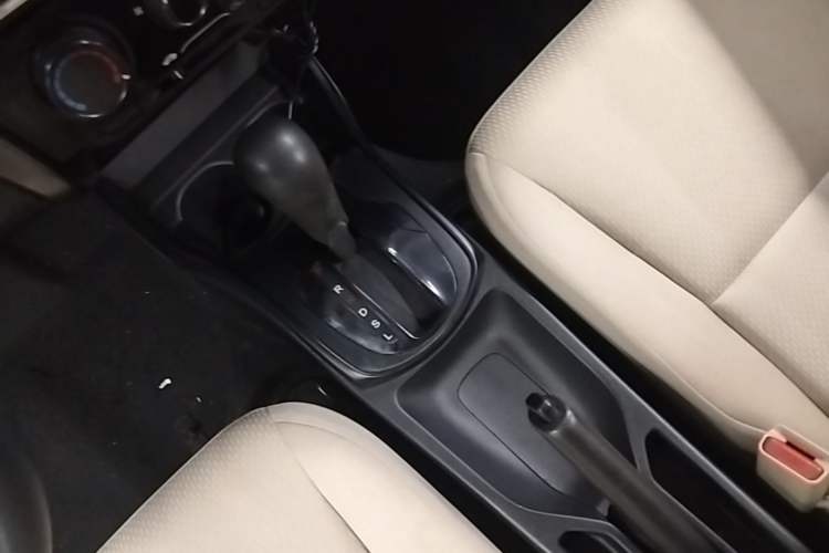 Used Honda City 2018 1.5L CVT Comfort Version Gear Lever