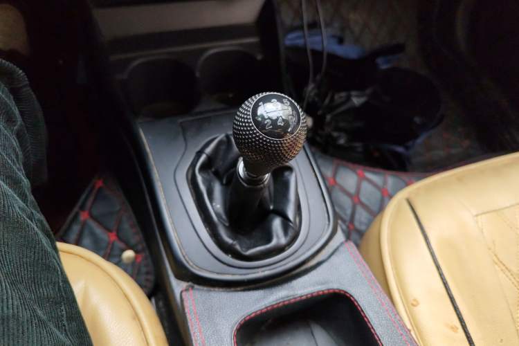 Used Honda City 2018 1.5L Manual Comfort Version Gear Lever