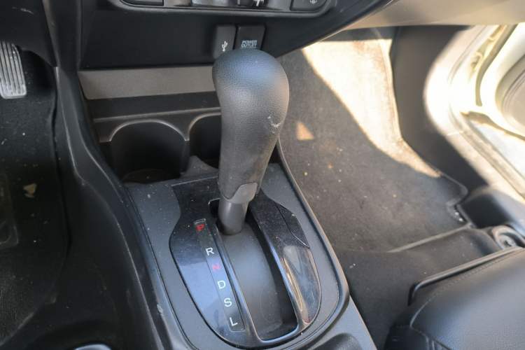 Used Honda City 2018 1.5L CVT Dynamic Edition Gear Lever