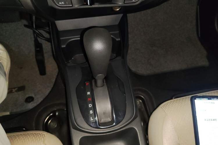 Used Honda City 2018 1.5L CVT Comfort Version Gear Lever