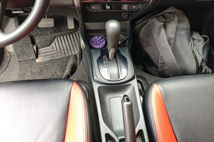 Used Honda City 2018 1.5L CVT Comfort Version Gear Lever