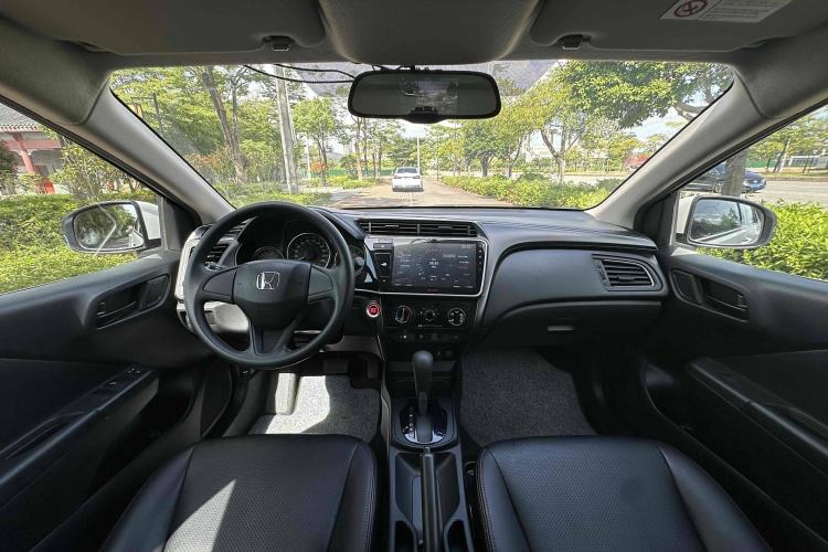 Used Honda City 2018 1.5L CVT Dynamic Edition Interior 1