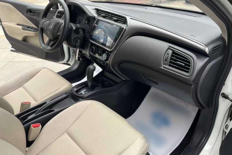 Used Honda City 2018 1.5L CVT Comfort Version Interior 8