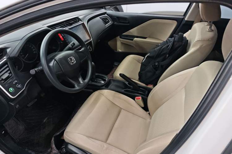 Used Honda City 2018 1.5L CVT Comfort Version Left Front Seat