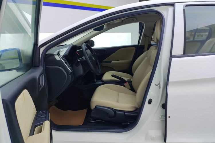 Used Honda City 2018 1.5L CVT Comfort Version Left Front Seat