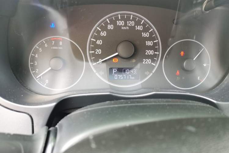 Used Honda City 2018 1.5L CVT Comfort Version Odometer Close Up