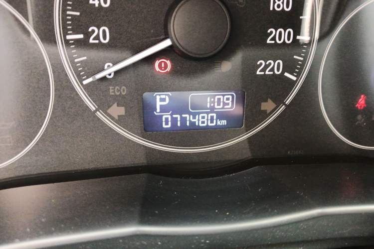 Used Honda City 2018 1.5L CVT Comfort Version Odometer Close Up