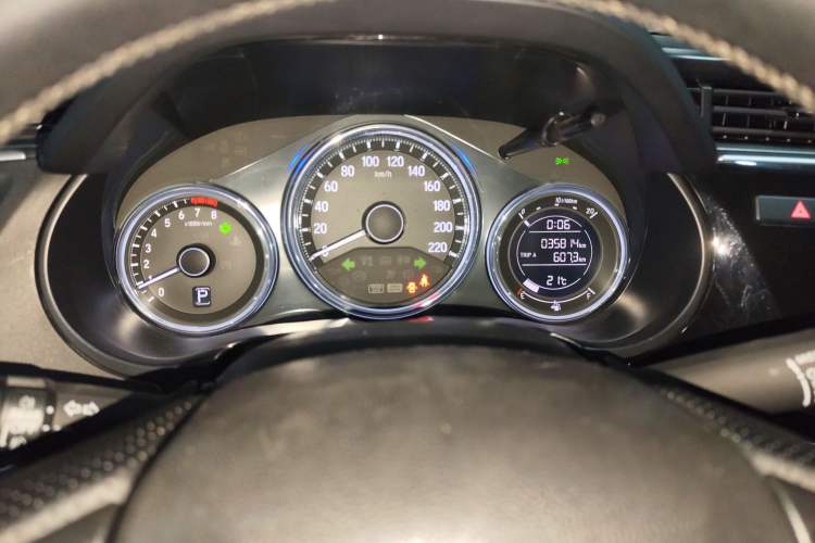 Used Honda City 2018 1.5L CVT Dynamic Edition Odometer Close Up