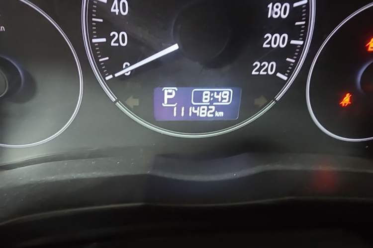 Used Honda City 2018 1.5L CVT Comfort Version Odometer Close Up