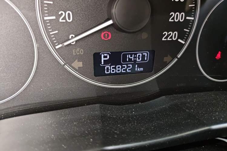 Used Honda City 2018 1.5L CVT Comfort Version Odometer Close Up