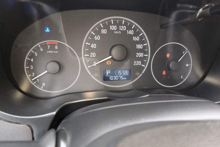 Used Honda City 2018 1.5L CVT Comfort Version Odometer Close Up