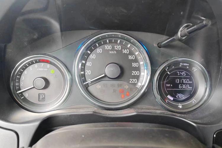 Used Honda City 2018 1.5L CVT Dynamic Edition Odometer Close Up