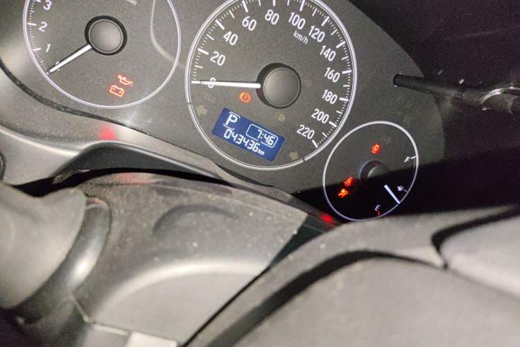 Used Honda City 2018 1.5L CVT Comfort Version Odometer Close Up