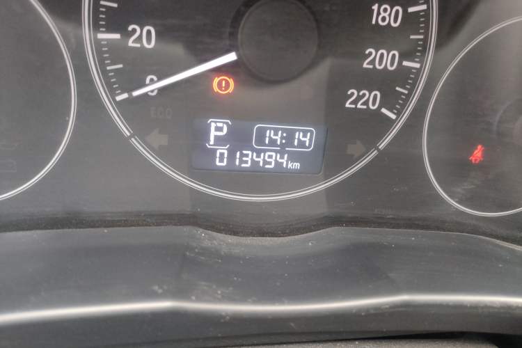Used Honda City 2018 1.5L CVT Comfort Version Odometer Close Up
